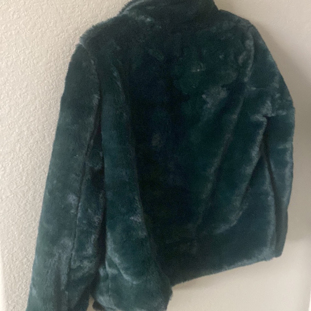 New jacket - Picture 3 of 3